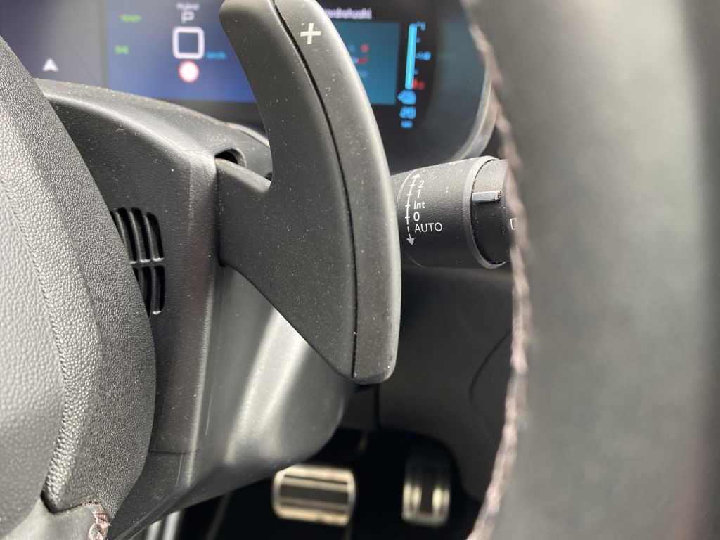 Fahrzeugabbildung Citroën C5 Aircross Hybrid 225 *Automatik* SHINE PACK