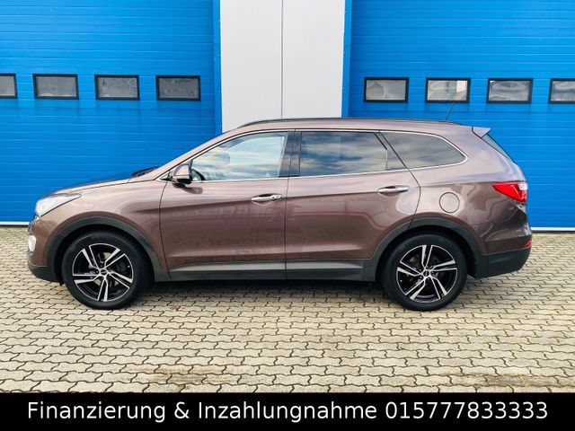 Hyundai Grand Santa Fe Premium 4WD 6 Sitzer Automatik