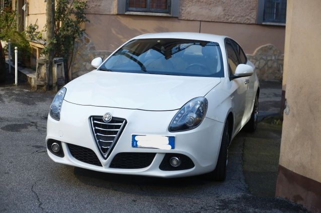 Alfa Romeo Giulietta 1.4 Turbo 120 CV GPL Distin