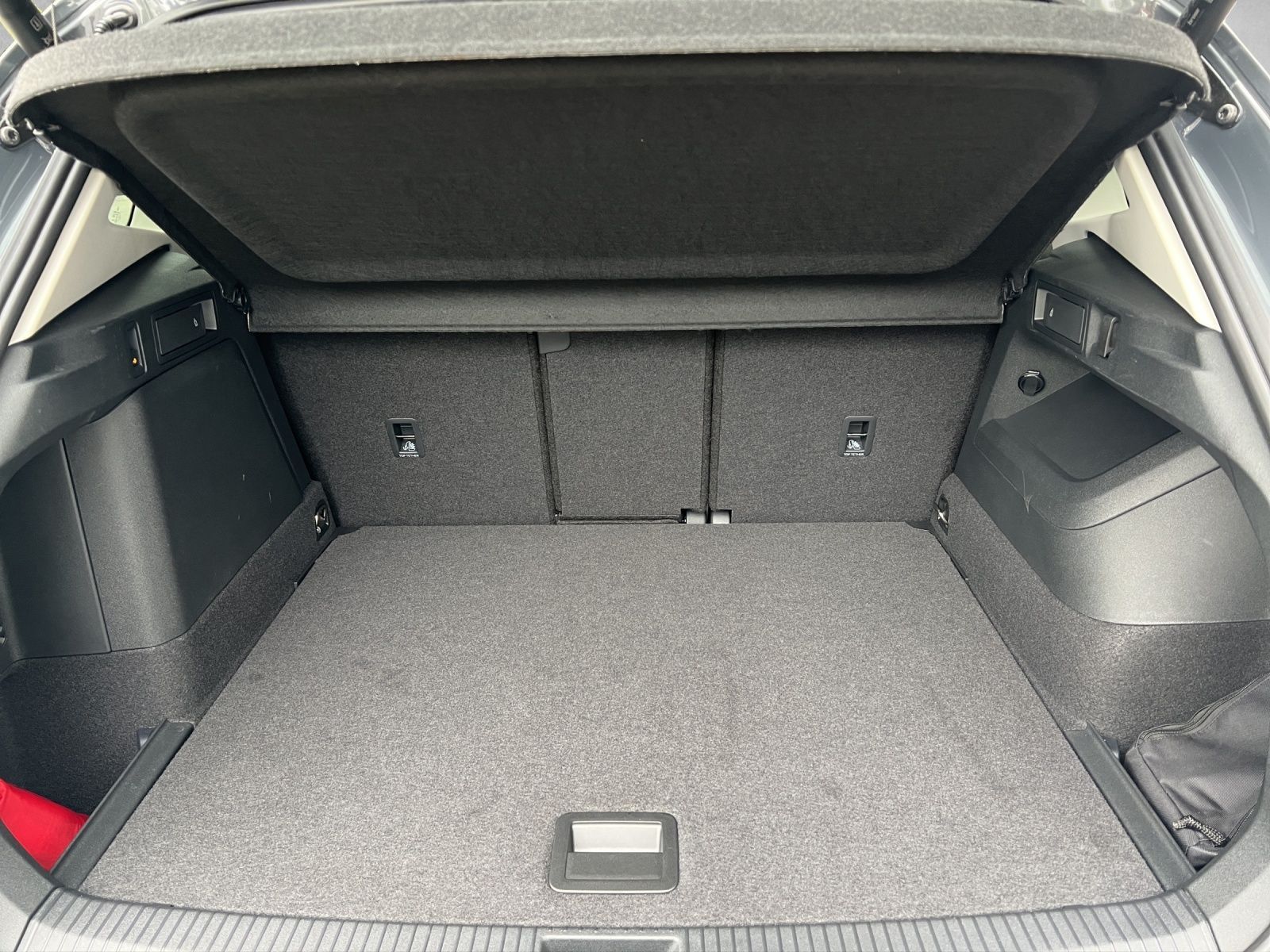 Tiguan Energy 1.5 TSI eHybrid DSG AHK*Navi*ACC