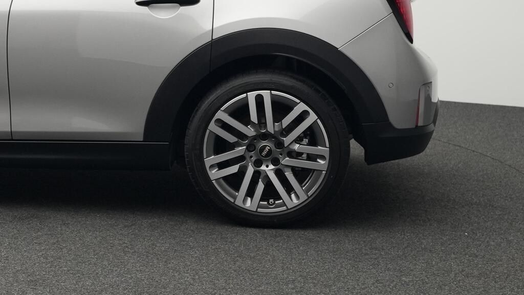 Fahrzeugabbildung MINI Cooper C 5-Türer Head-Up, Komfortzugang, Sitzhei