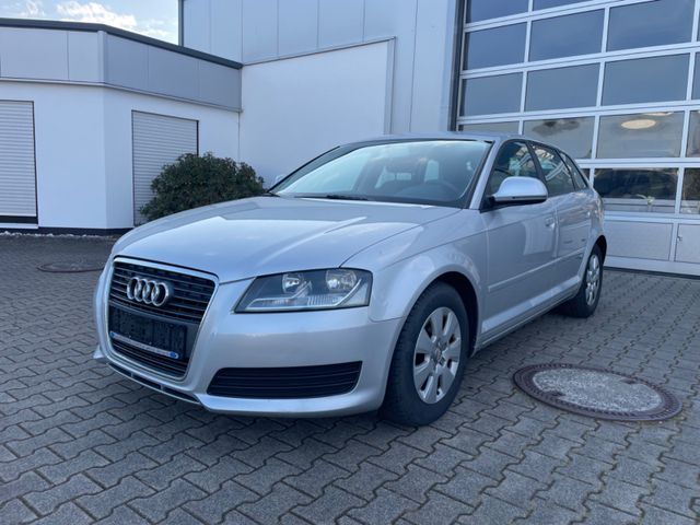 Audi A3 Sportback 1.6 TDI e Attraction