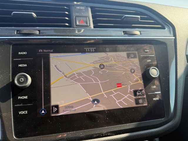 Tiguan Allspace 1.5 TSI United AHK Navi El. Pano