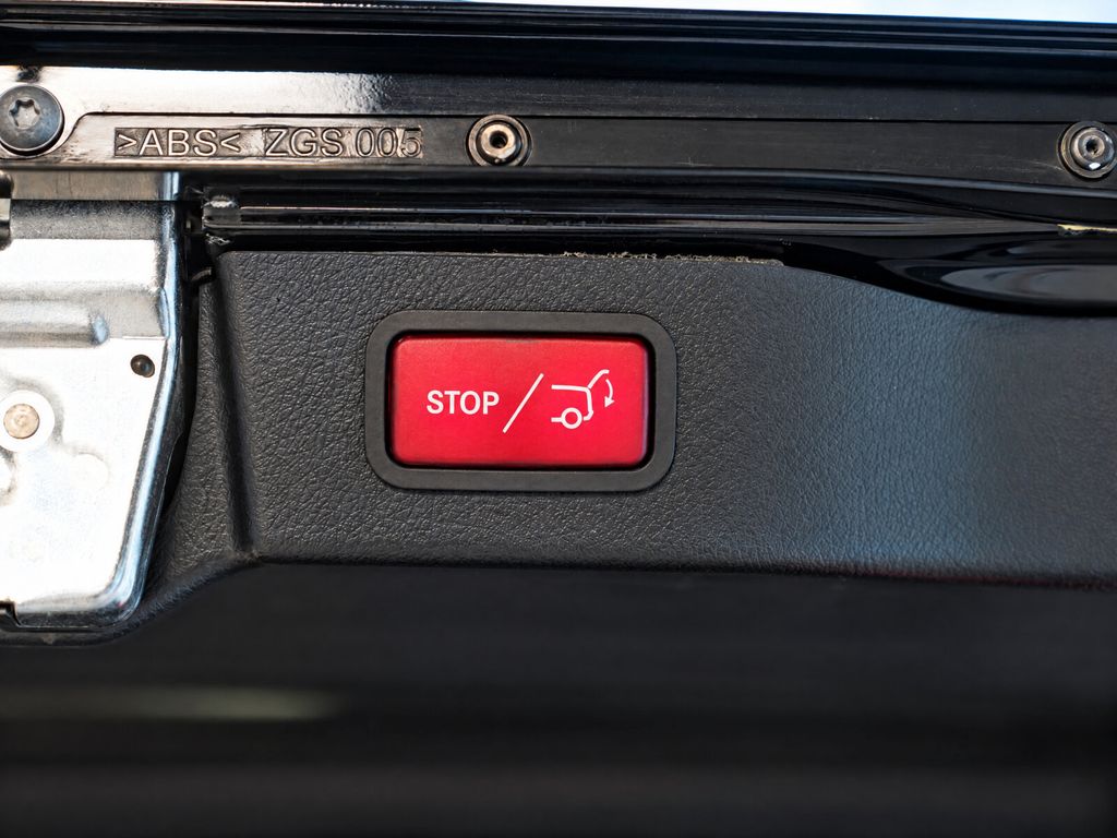 MERCEDES-BENZ V-Class 2025