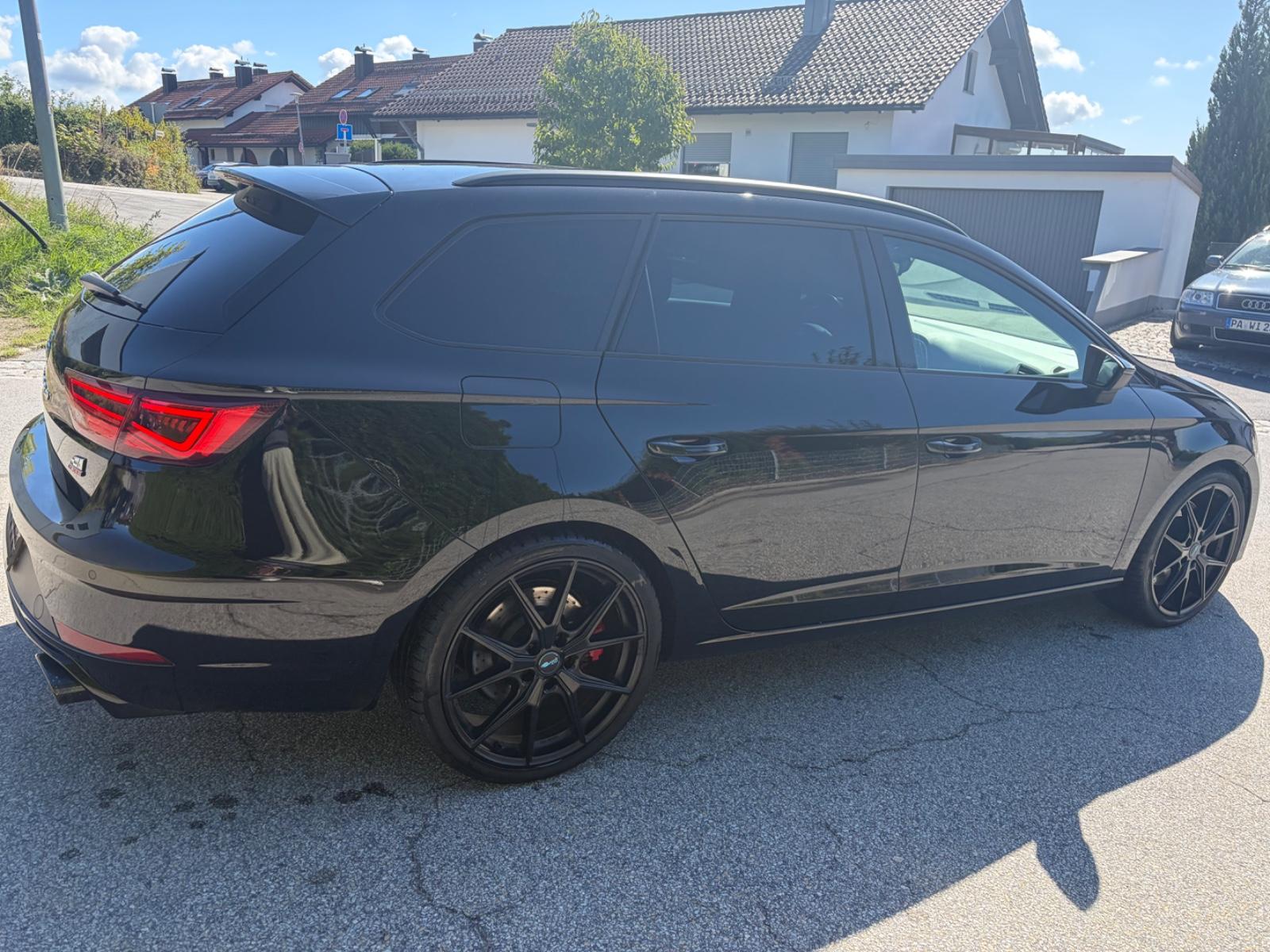 SEAT LEON ST CUPRA 2.0 TSI 300ch 4DRIVE BVA DSG Pack sport Sièges chauffants Historique présent