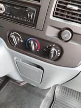 Ford Tourneo - blaue Ford Tourneo