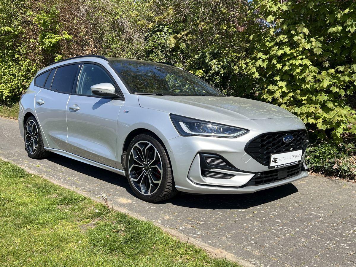 Ford Focus Turnier ST-Line X *NEUZUSTAND* 18 Zoll *