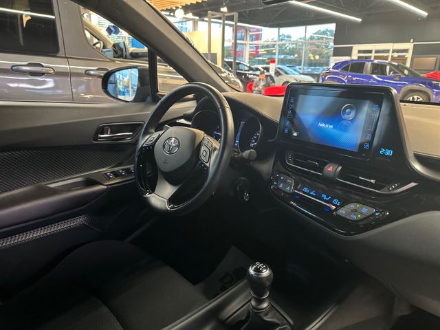 Toyota C-HR  Flow