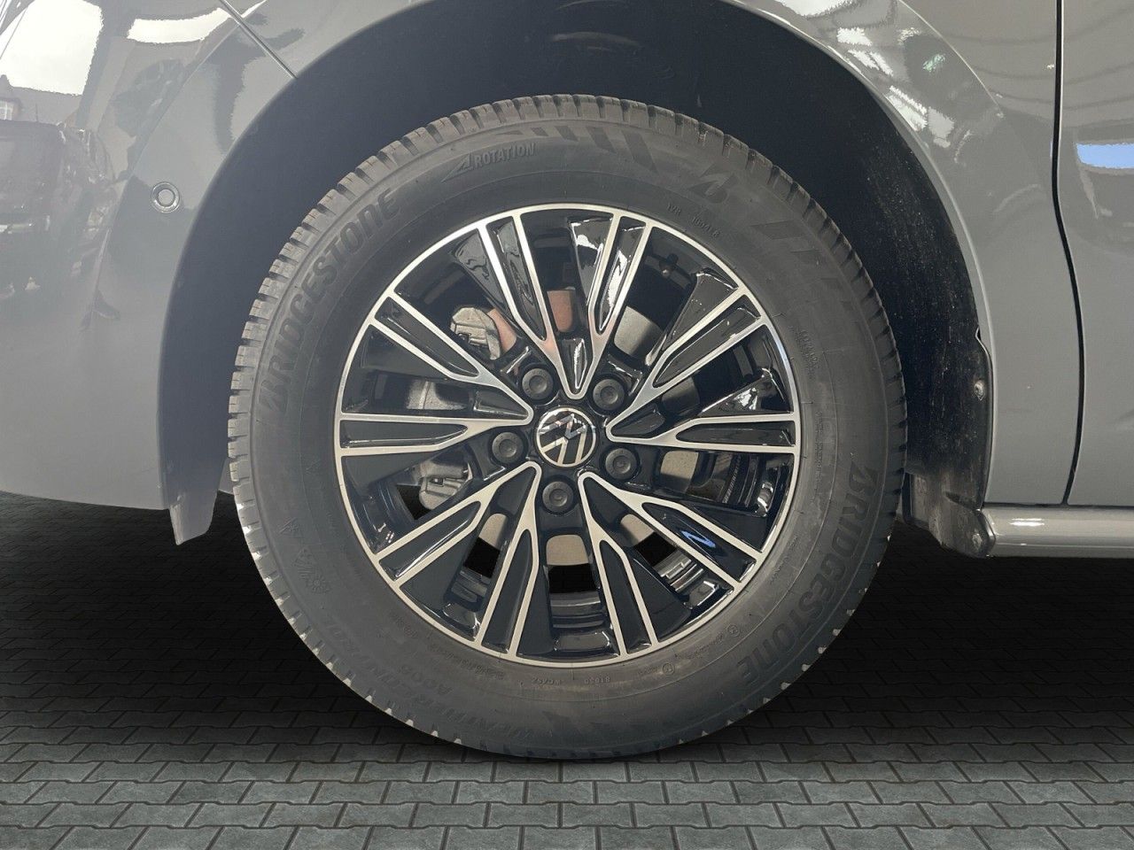 Volkswagen T7 Multivan - Bild 7