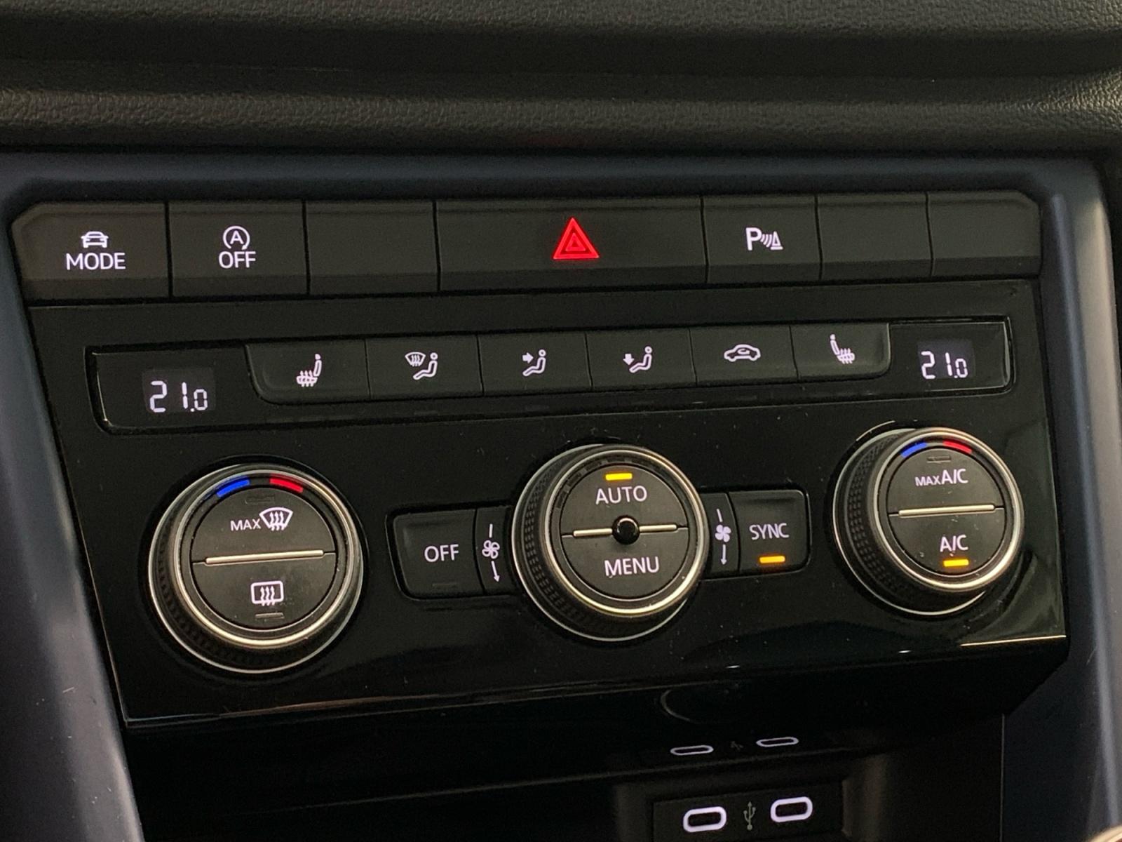 Volkswagen T-Roc United 1.0 TSI NAVI APP PDC SHZ KLIMA, миниатюра 15