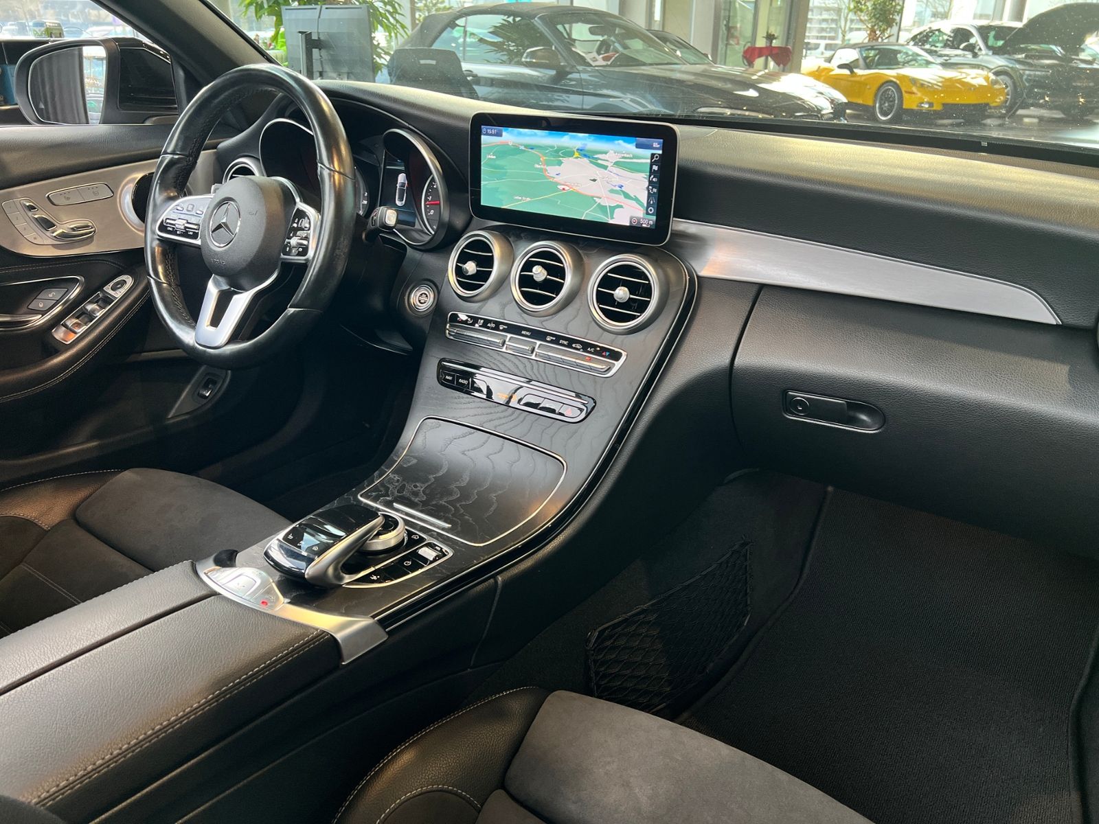 Fahrzeugabbildung Mercedes-Benz C 200 Cabrio LED NAVI ALU PDC