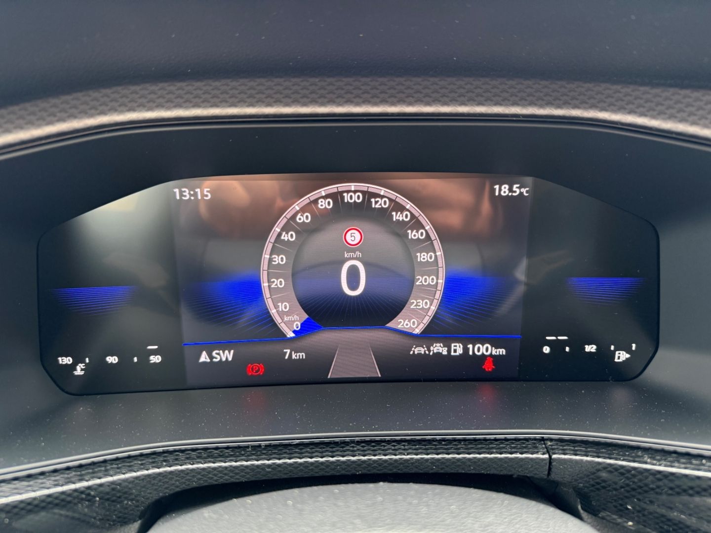 Fahrzeugabbildung Volkswagen T-Cross 1.0 TSI 70 kW Life LED ACC Apple CarPlay