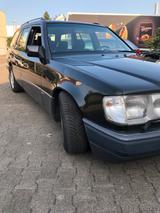 Mercedes-Benz Mercedes w124 320te sportline - Mercedes-Benz 320 in Stuttgart