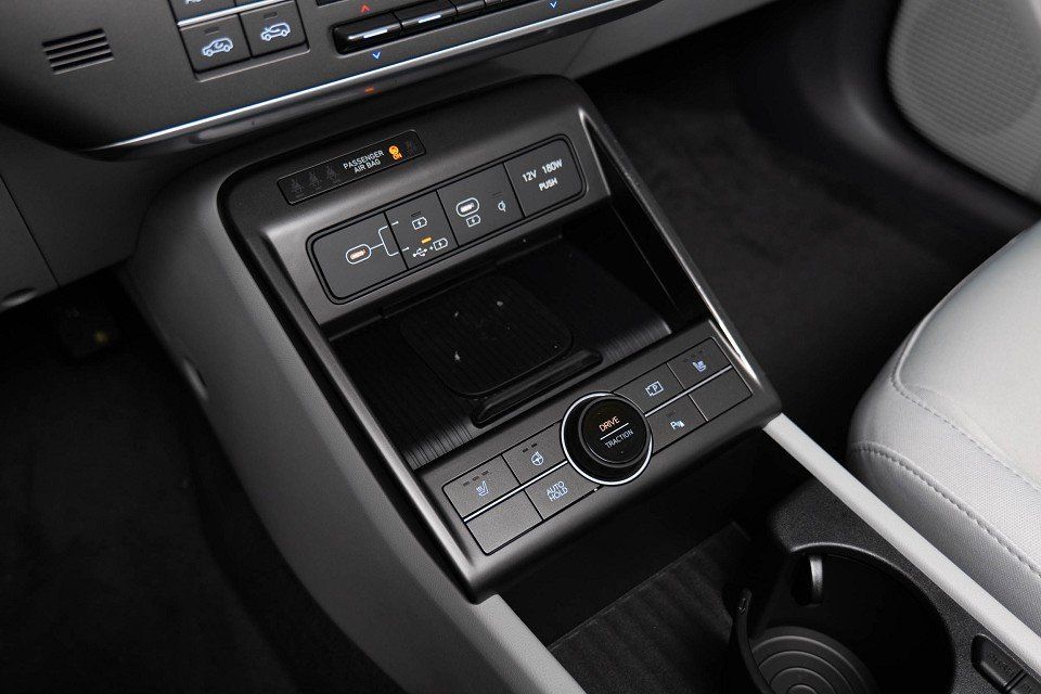 Fahrzeugabbildung Hyundai KONA 1.0T 120PS DCT TREND Assi