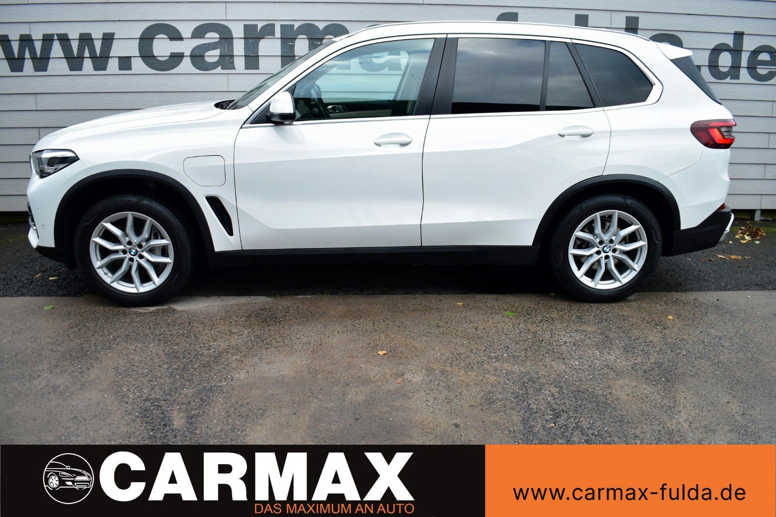 Fahrzeugabbildung BMW X5 xDrive45e,Leder,Navi,HUD,Panorama,Luftfed.