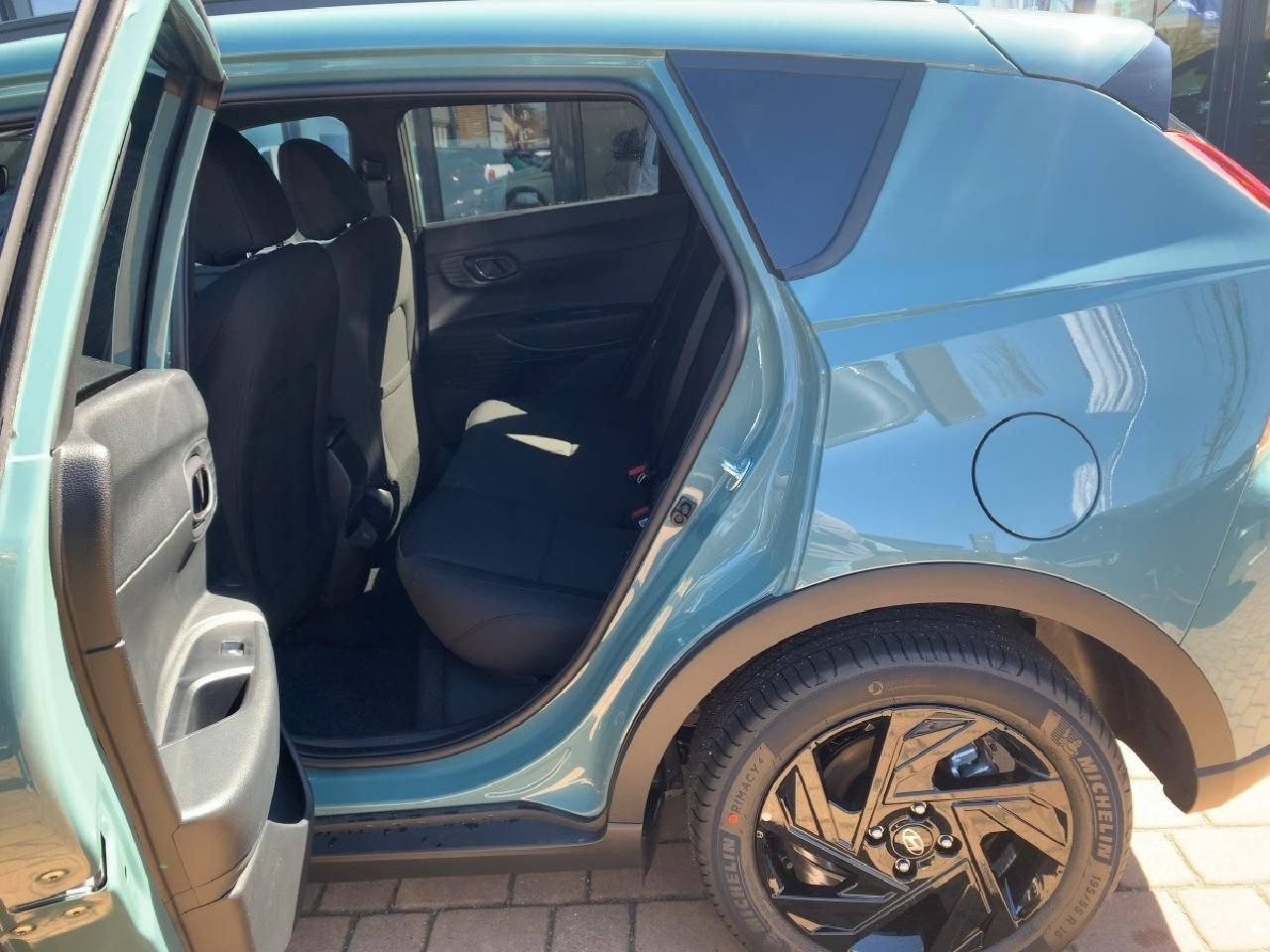 Fahrzeugabbildung Hyundai BAYON Blackline 2WD*