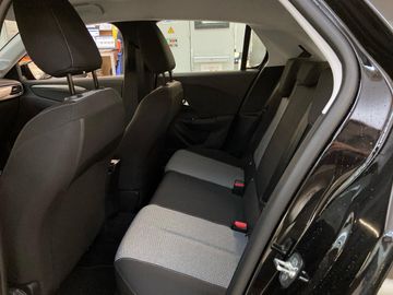 Fotografie des Opel Corsa F Kamera LED Sitzheizung Allwetterreifen
