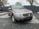 Nissan Qashqai 2.0 dCi DPF ALL-MODE 4x4 Tekna Automatik - Angebote