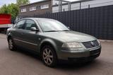 Volkswagen Passat 2.8 V6 Lim. 4motion Highline Autom. - Volkswagen Passat mit Benzin-Antrieb: Limousine, 2.8