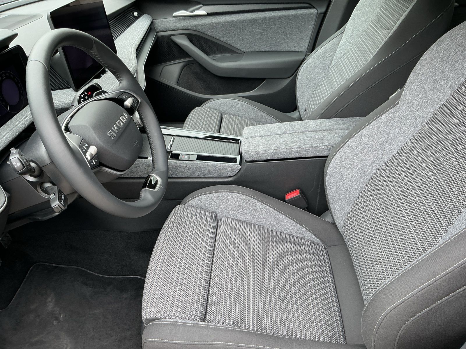 Skoda Superb - Bild 11