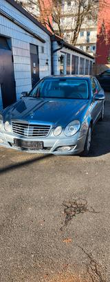 Mercedes-Benz E 500 - gebrauchte Mercedes-Benz E 500 aus dem Jahr 2006