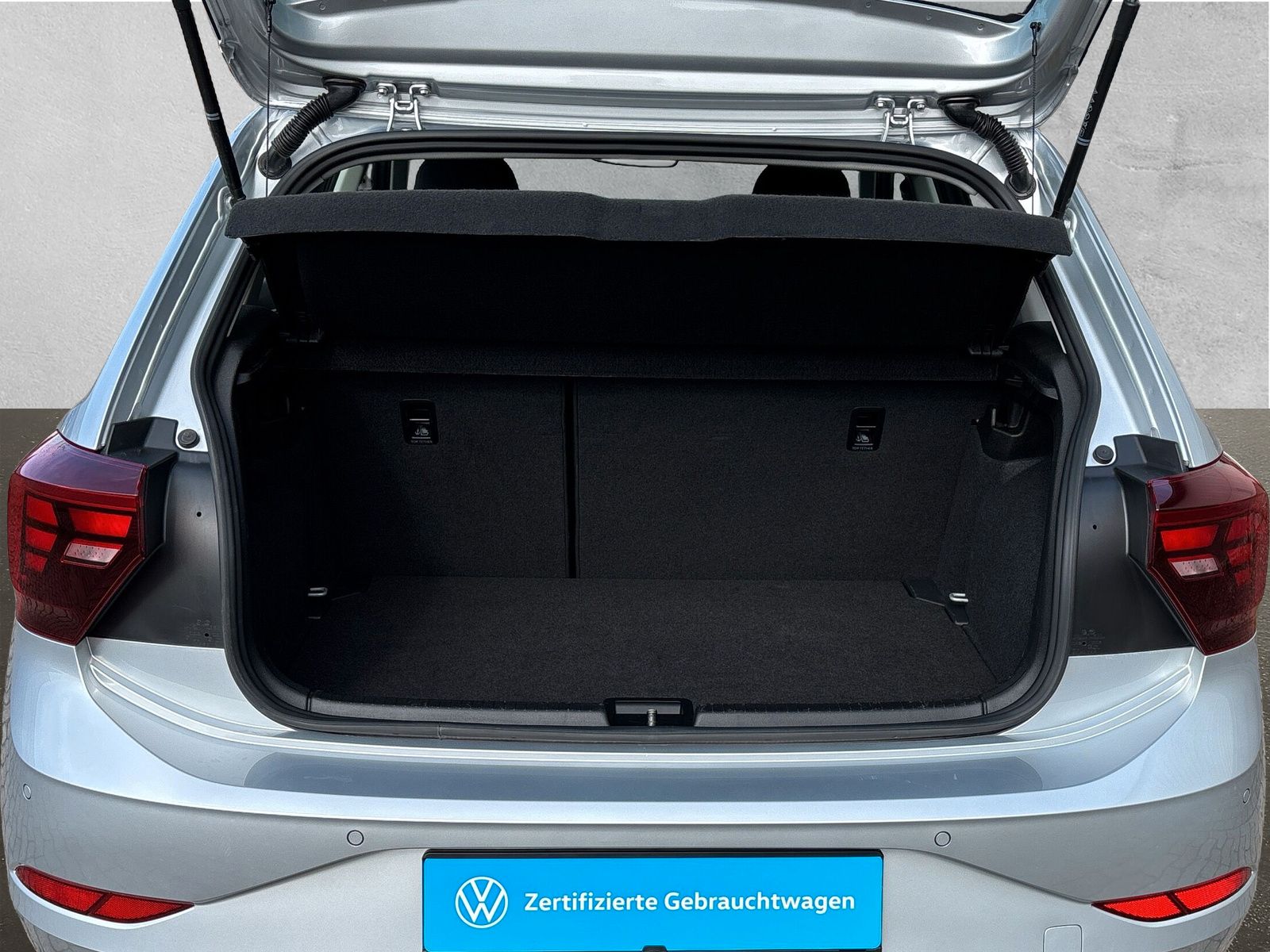 Fahrzeugabbildung Volkswagen Polo Life 1.0 TSI LED App-Connect Klima-2-Zonen