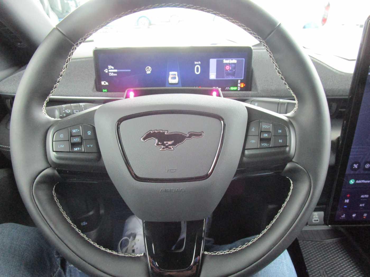 Ford Mustang Mach-E AWD GT