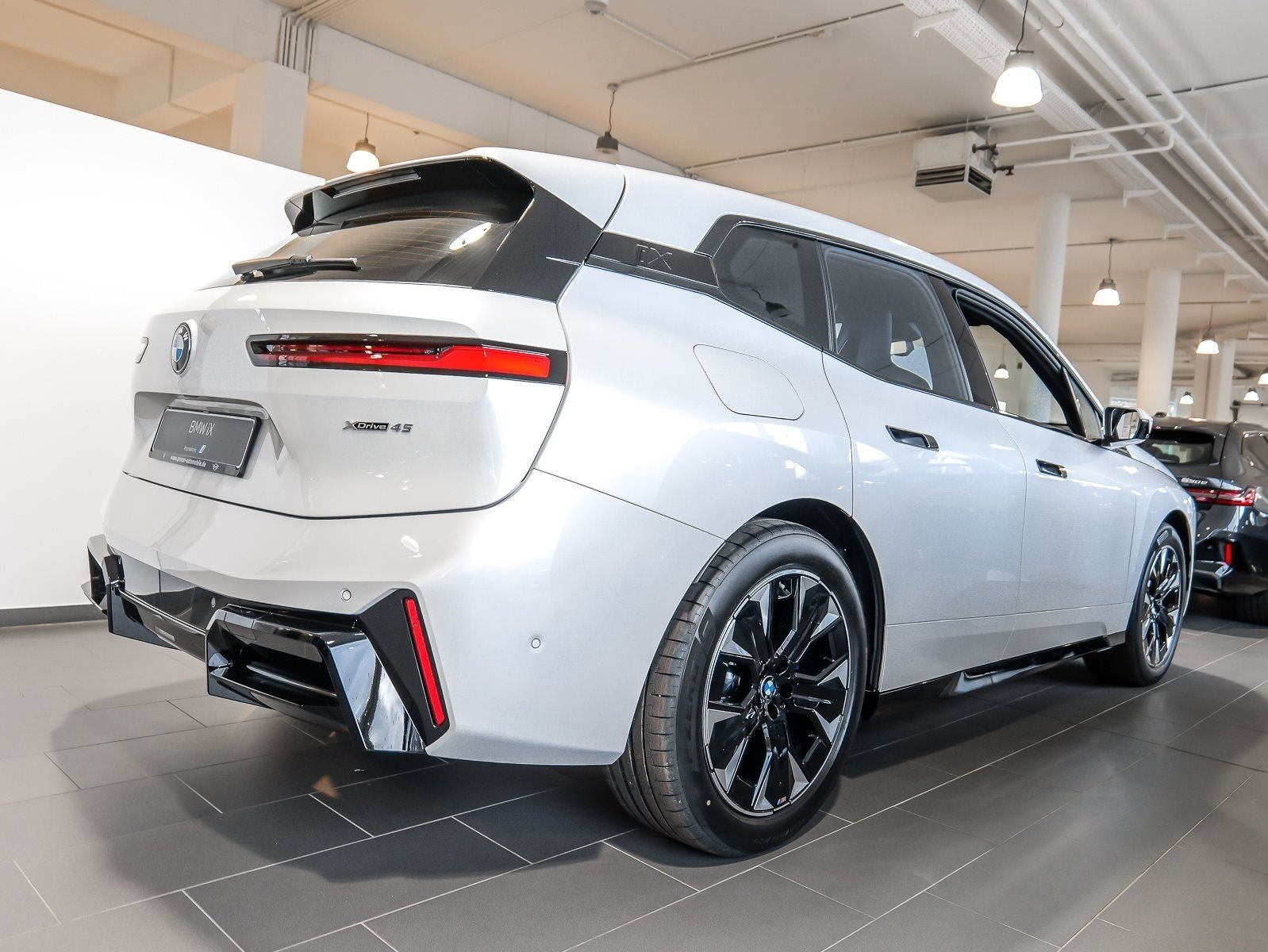 BMW iX - Bild 2