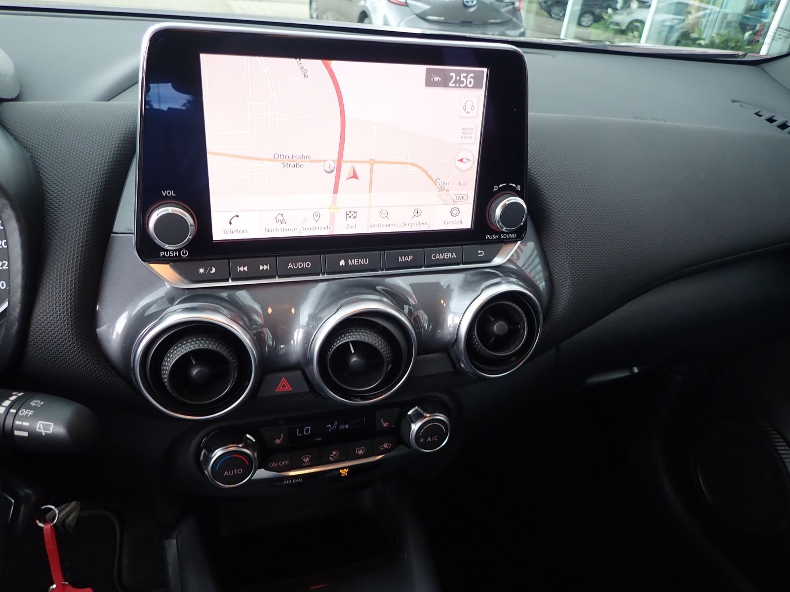 Fahrzeugabbildung Nissan Juke Acenta/KAMERA/KLIMA/FH/NAVI