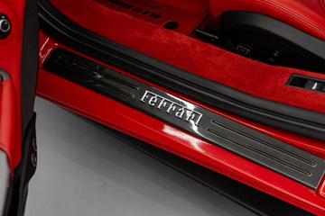صورة مصغرة 28 لـ 2016 Ferrari 488 GTB