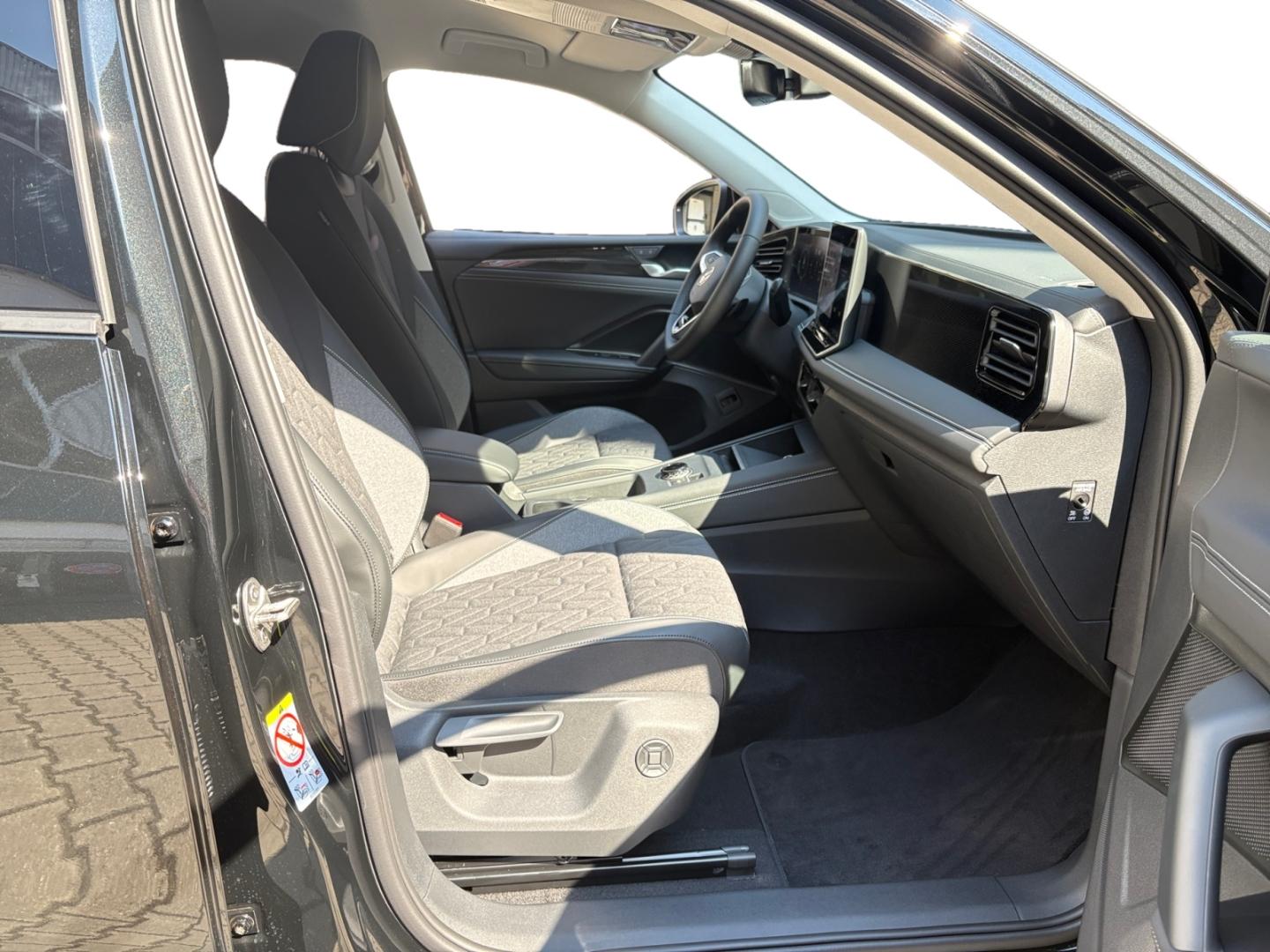Volkswagen Tiguan 2.0 TDI DSG ENERGY LED/360°/AHK +++