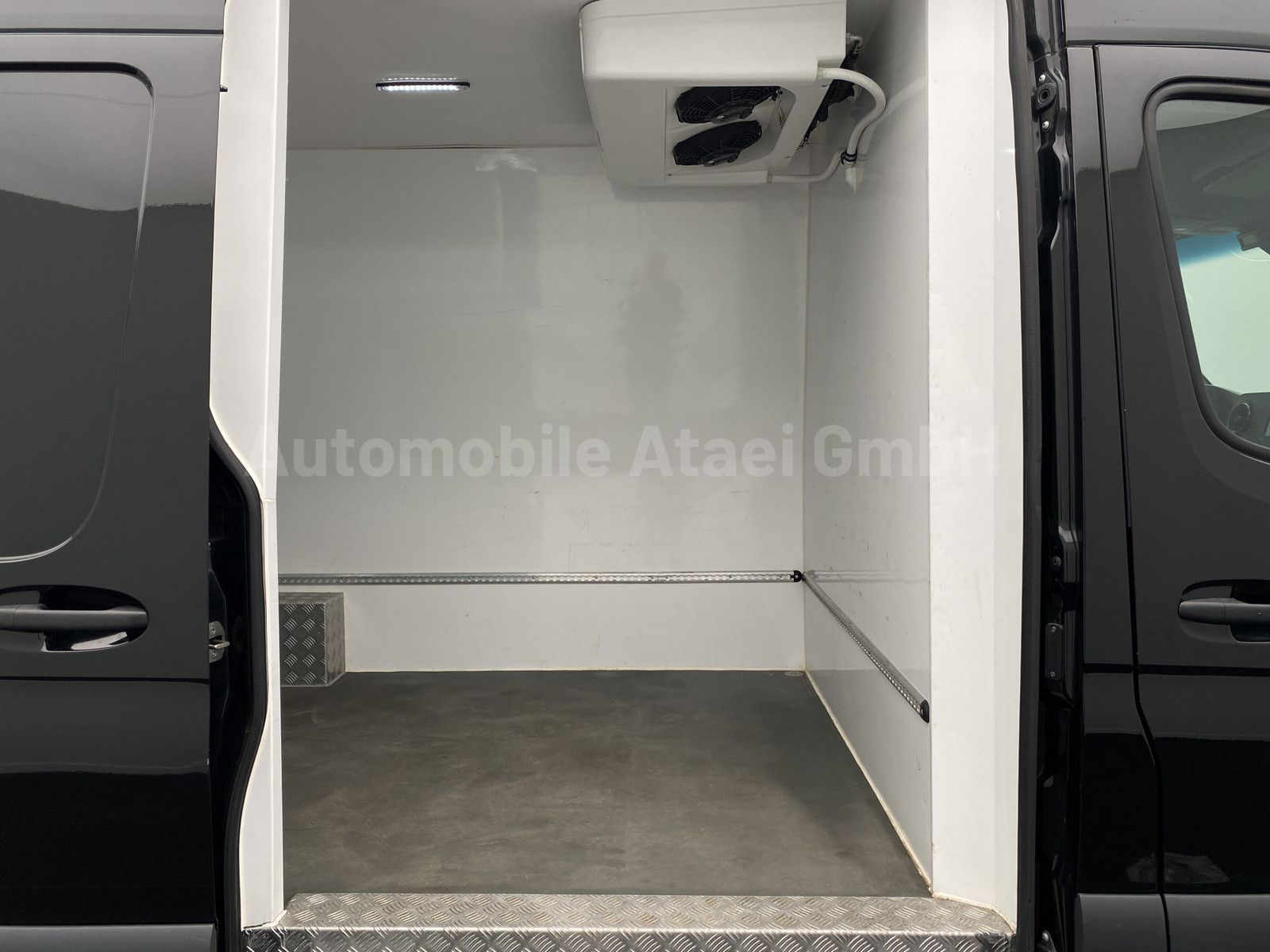 Fahrzeugabbildung Mercedes-Benz Sprinter 316 *ThermoKing -32° Tiefkühl* (0056)
