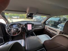 DODGE RAM 2500 Crew Cab Laramie 6.7l HO