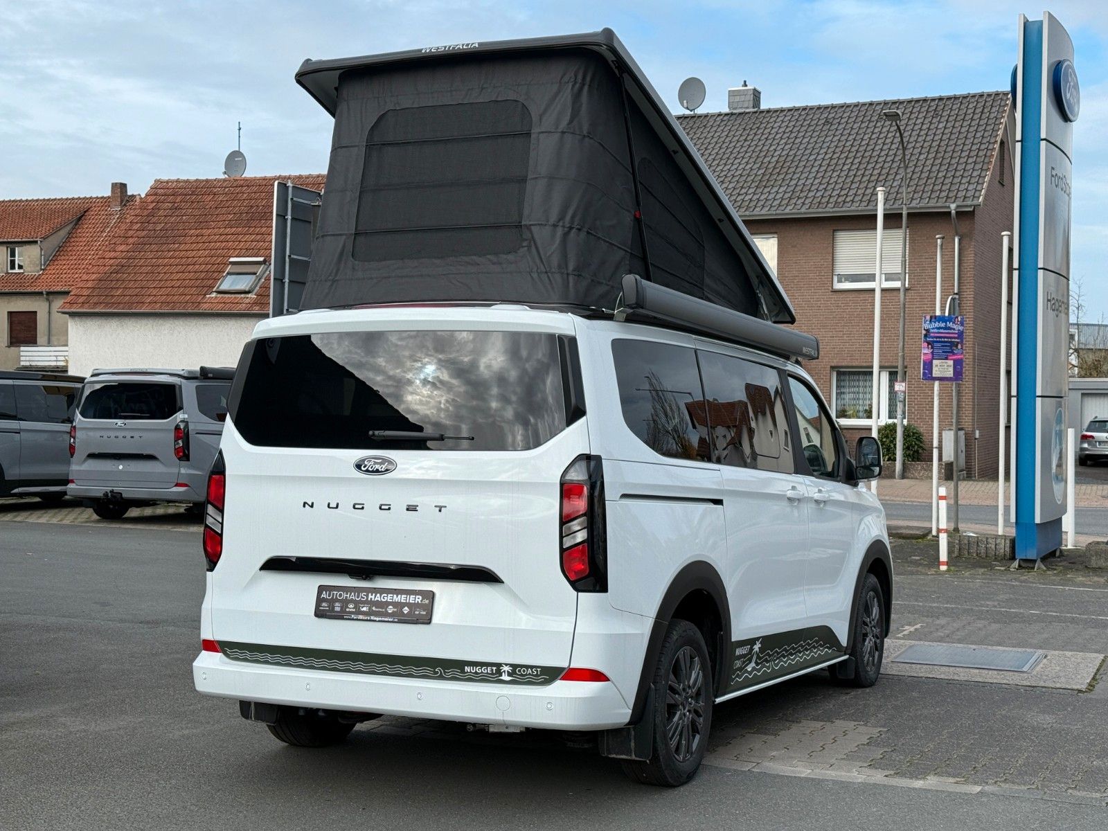 Vehicle details page 12 Vehicle image Ford Nugget L1 Coast | New model V710