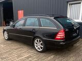 Mercedes-Benz C 180 T-Modell Kompressor, Tempomat, Ledersitze - Mercedes-Benz C 180 mit Benzin-Antrieb