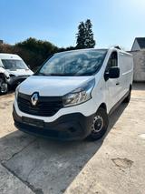 Renault Trafic L2H1  2018  1.6 dCi Diese... - Renault Trafic in Bonn