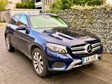 Mercedes-Benz GLC 300 4MATIC Autom. - - Mercedes-Benz GLC 300 von privat