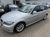 BMW 318 i*Aut*Panorama*PDC*AHK*Top Zustand* - BMW 318 aus 2011: 318i