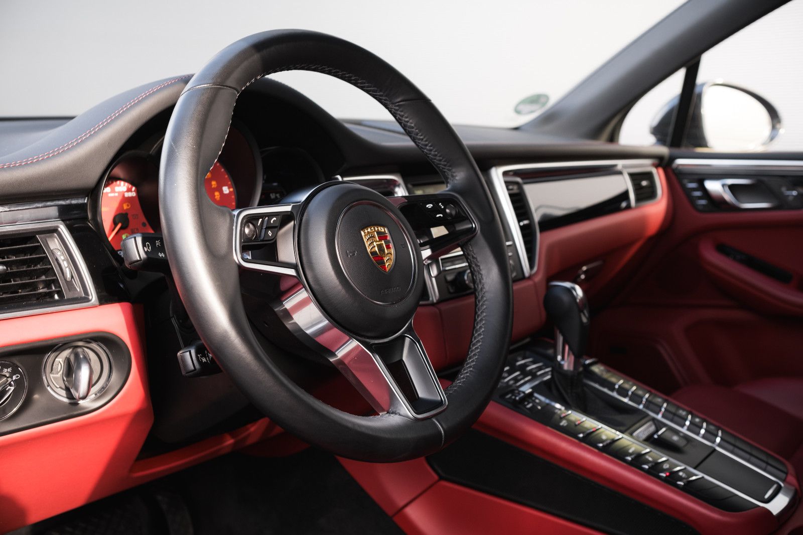 Fahrzeugabbildung Porsche Macan S Diesel-BOSE-Approved-Steuer-Kam.-PAS