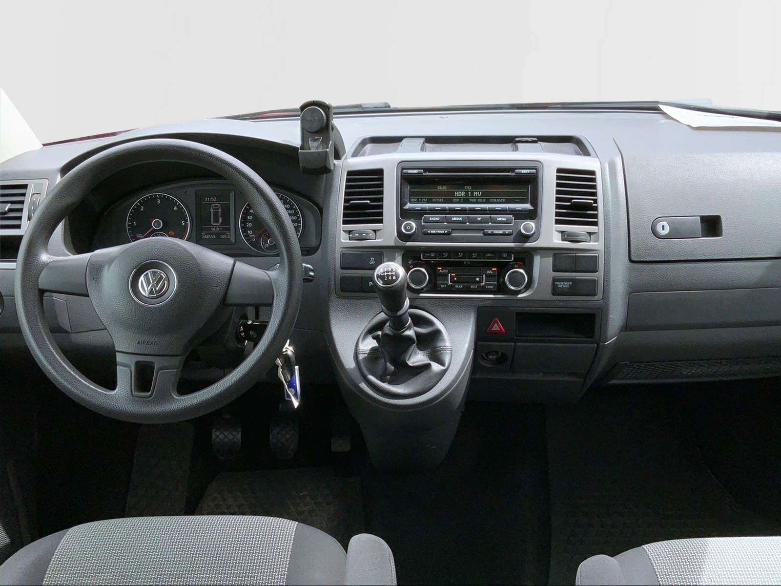 T5 2.0 TDI Caravelle ,AHK, STHZ,PDC.