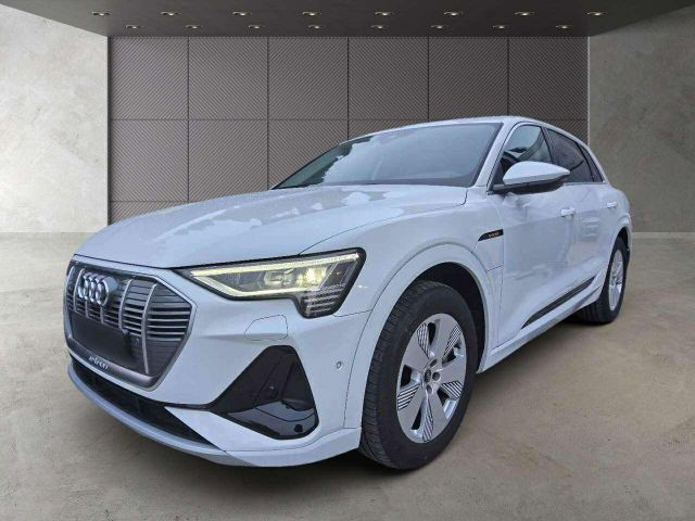 Audi E-TRON 55 Q S LINE/AIR-SUS/CARPLAY/ACC/PANO/KAM.