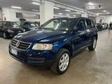 Volkswagen Touareg 2.5 TDI 4x4 con ridotte - Volkswagen Touareg mit Diesel-Antrieb: Geländewagen, 2.5