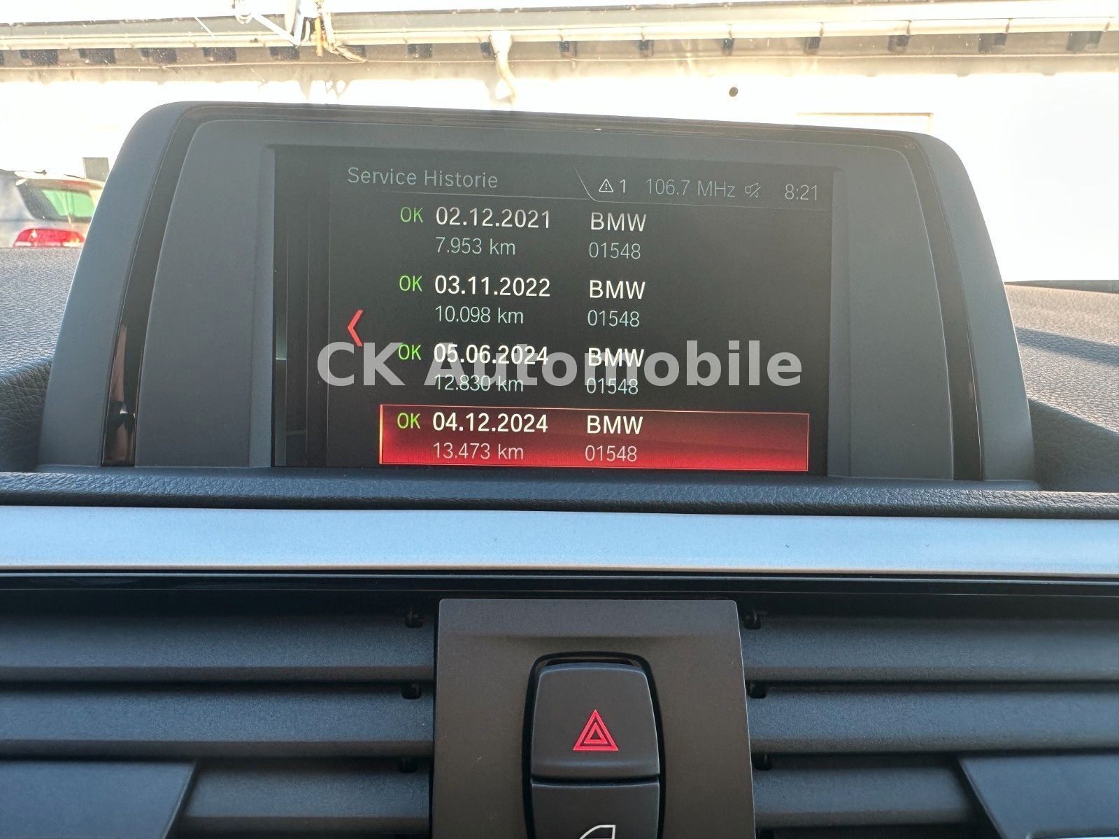 Fahrzeugabbildung BMW 118i Lim. 5-trg. /Klimaautomatik/SHZ/PDC