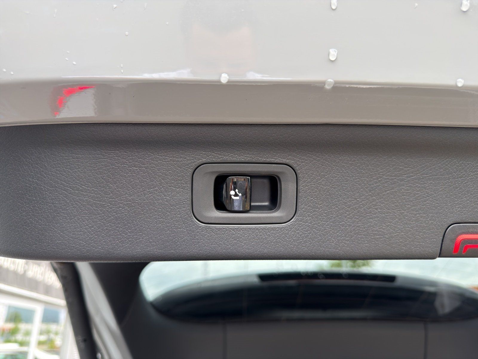 Fahrzeugabbildung Mercedes-Benz EQE500 SUV AMG Prem+ AIRMATIC Masage TV 22kw HUD