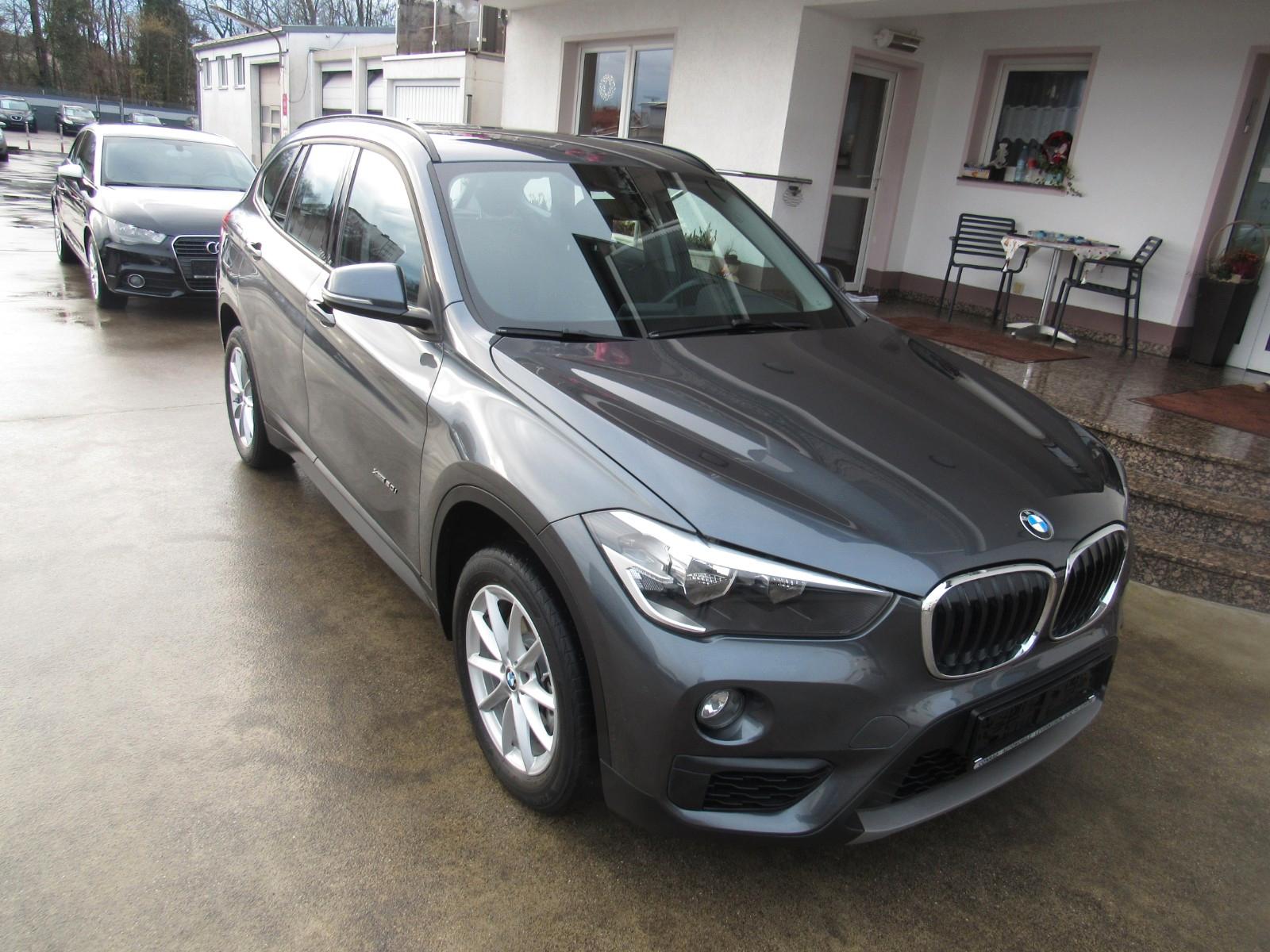 BMW X1 xDrive 20 i Advantage,AUTOMATIK,ALU.