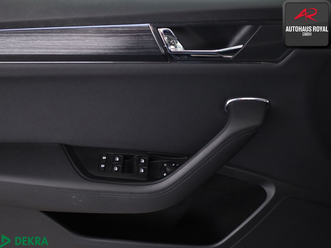 Skoda Superb Combi 2.0 TSI 4x4 PANO,360GRAD,MASSAGE,SH foto 15