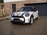 MINI Cooper SE Classic Trim  - weiße MINI Cooper SE