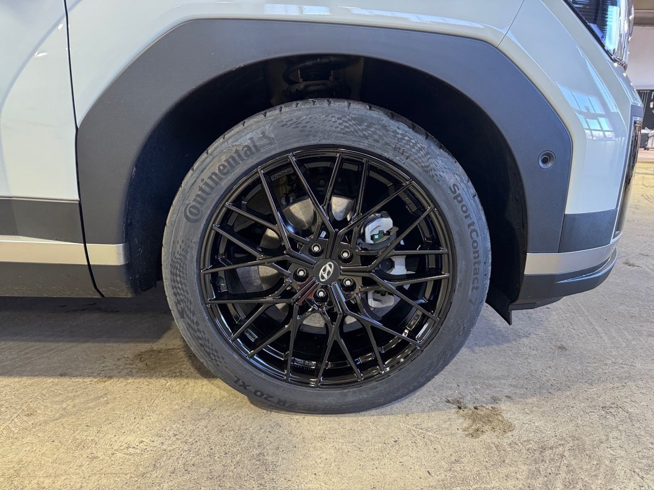 Fahrzeugabbildung Hyundai SANTA FESIGNATURE Intro 4WD 5-Sitzer SHZ*LHZ*KLI