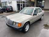 Mercedes-Benz 190 - Mercedes-Benz 190 in Köln