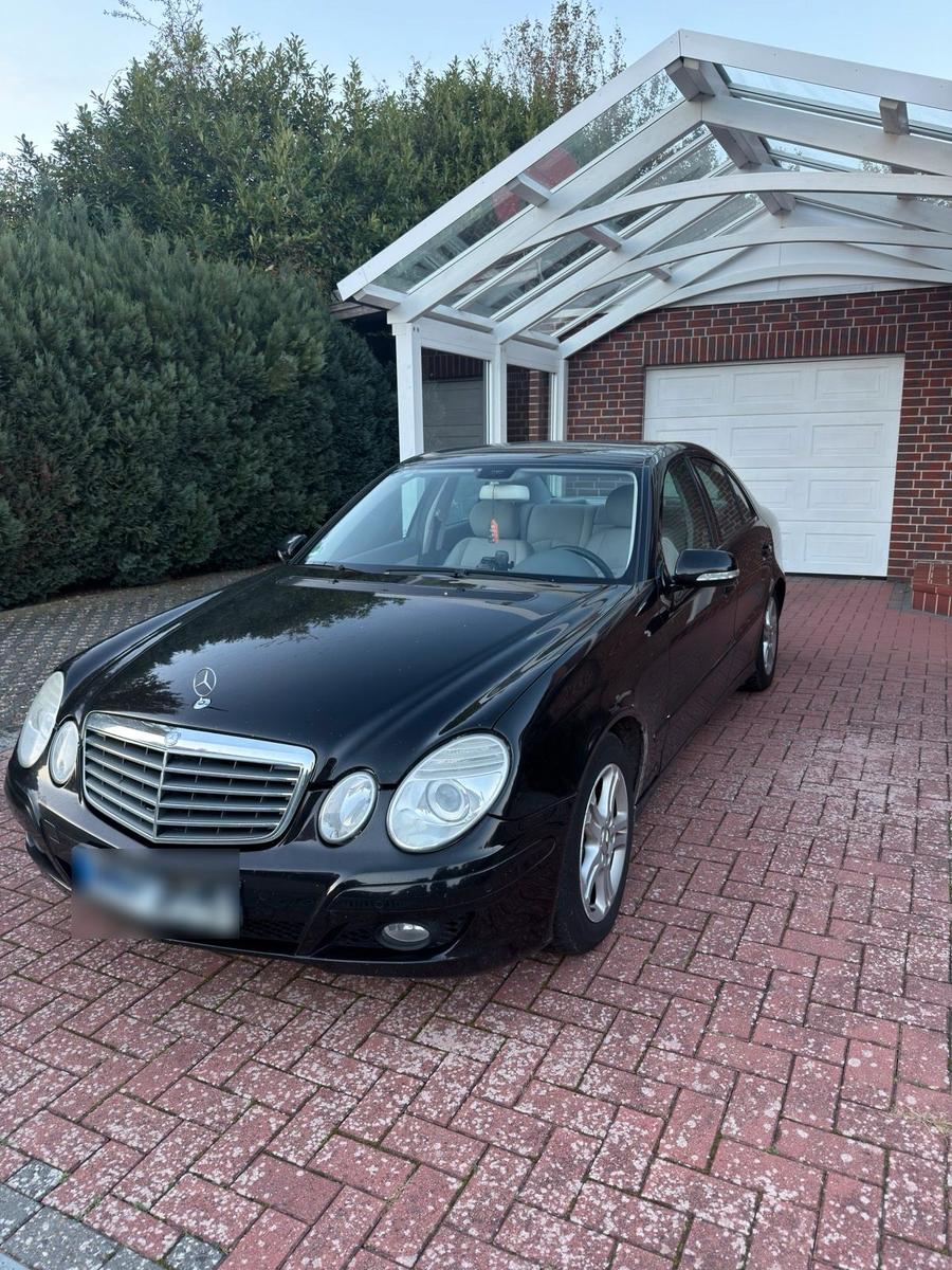 Mercedes-Benz E 200